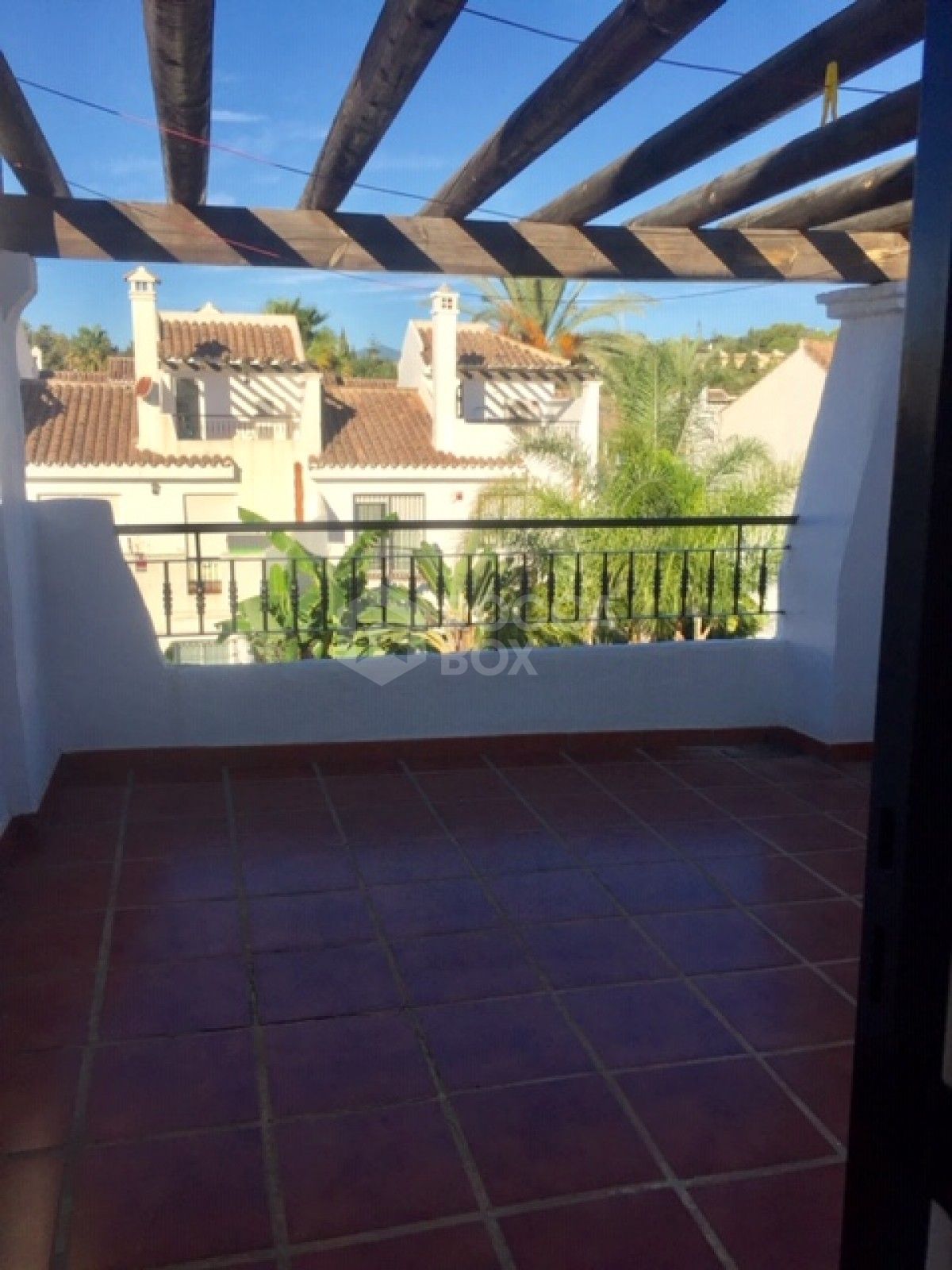 Lovely presented 3 bed townhouse for sale in Los Naranjos de Marbella