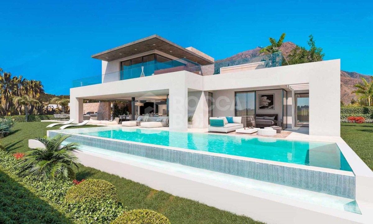 Brand new villas for sale in Estepona