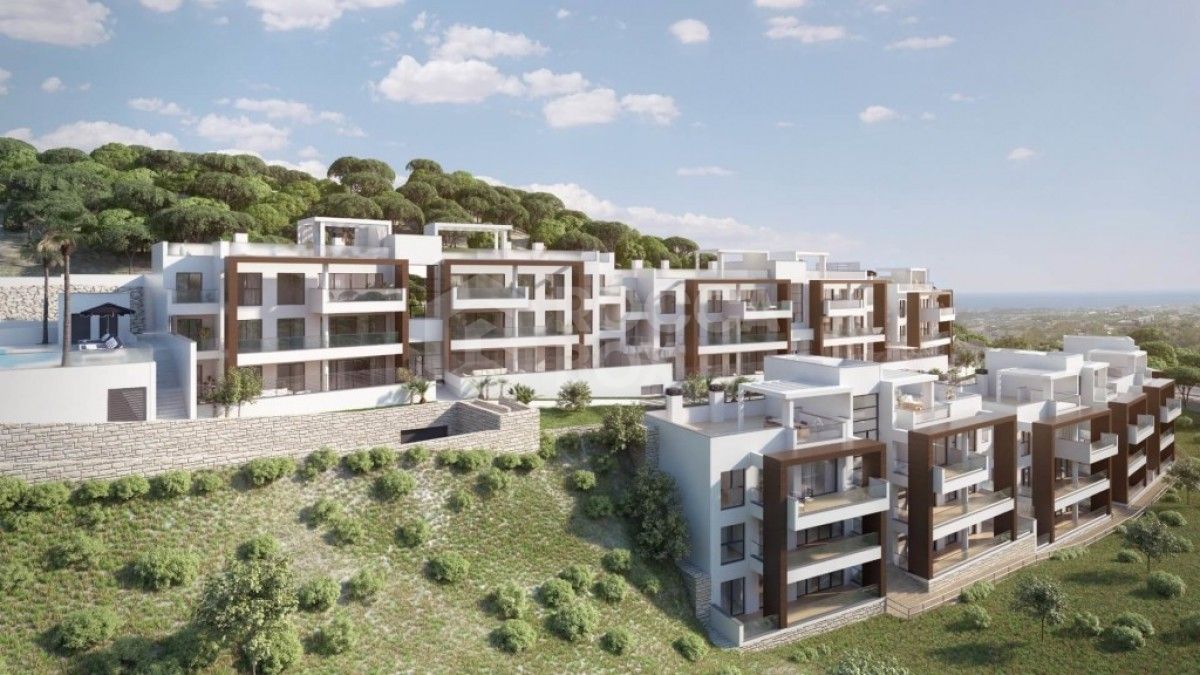 Stylish Complex 2 and 3 bed apartment for sale in Benahavis