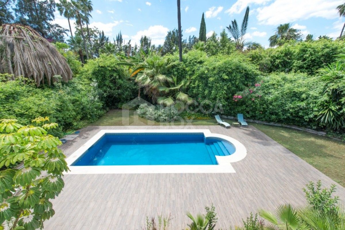 Great recently renovated 4 bed villa in Nueva Andalucia, Marbella