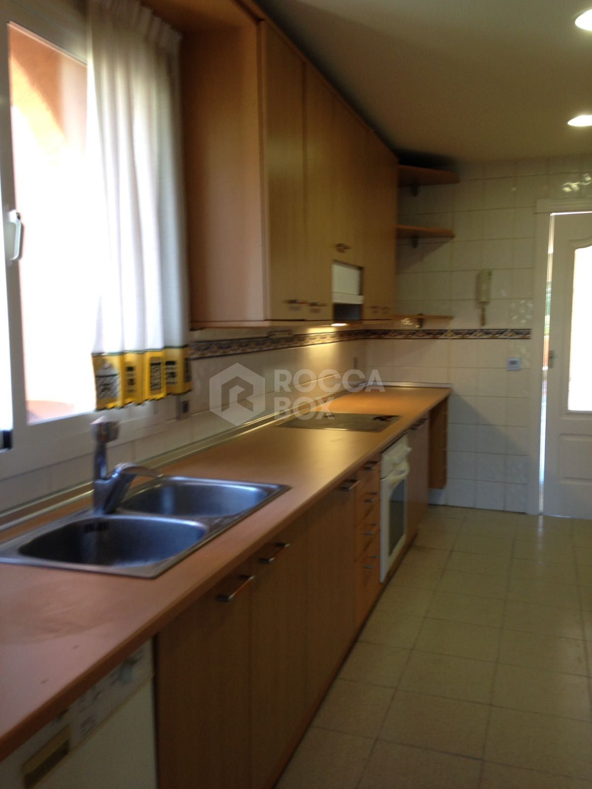 Large Apartment in Alhambra del Golf for sale