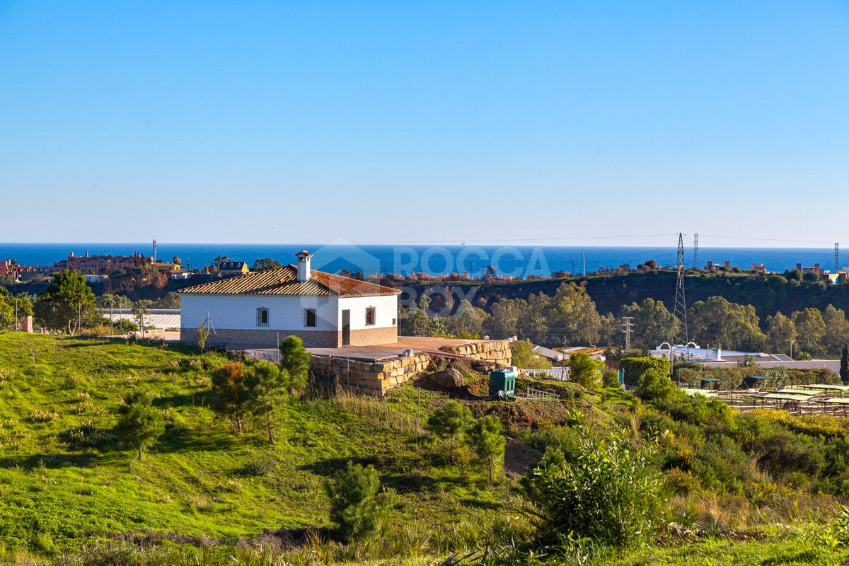 Charming Bohemian Style Villa with Sea and Mountain Views in Estepona