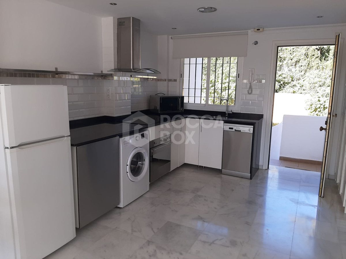 Penthouse in Nueva Andalucia, Marbella