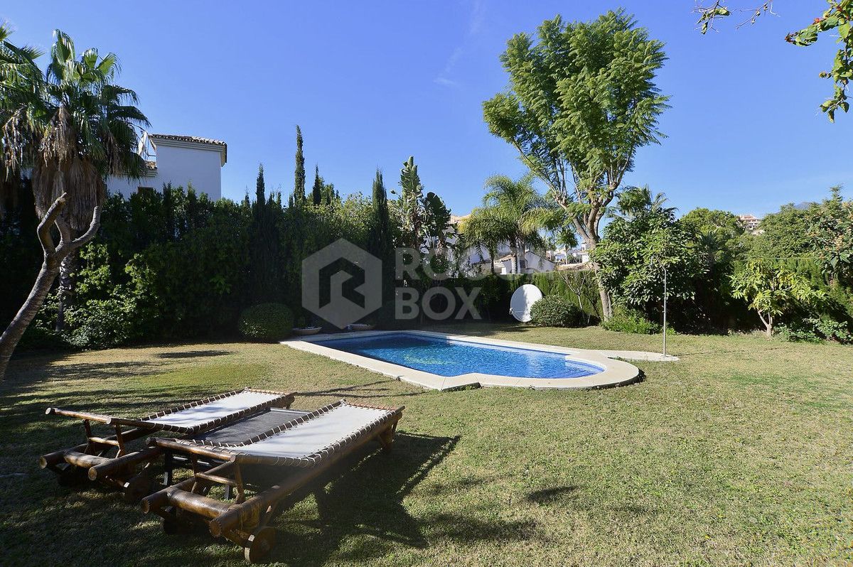 Villa in Nueva Andalucia, Marbella