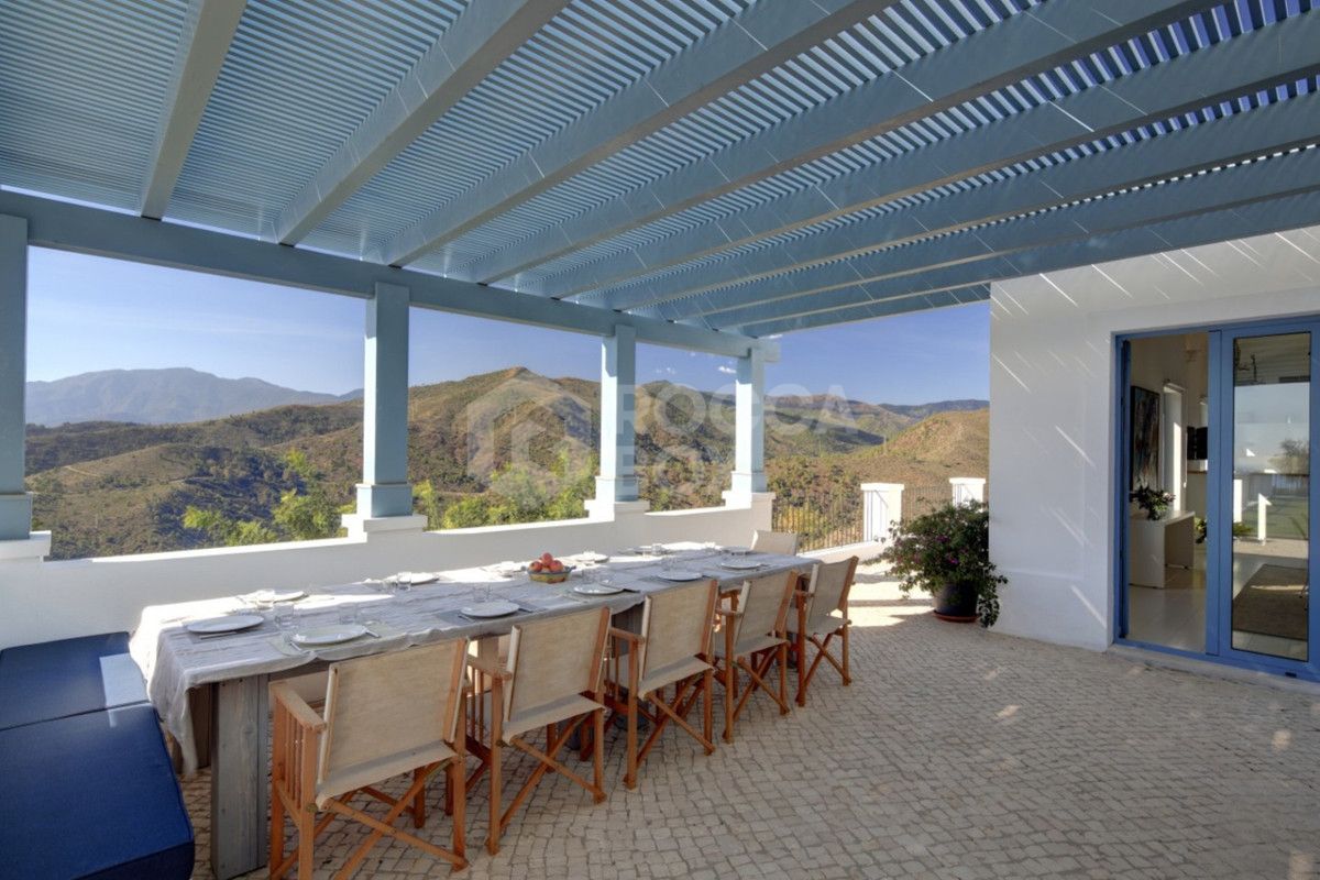 Villa in Benahavis