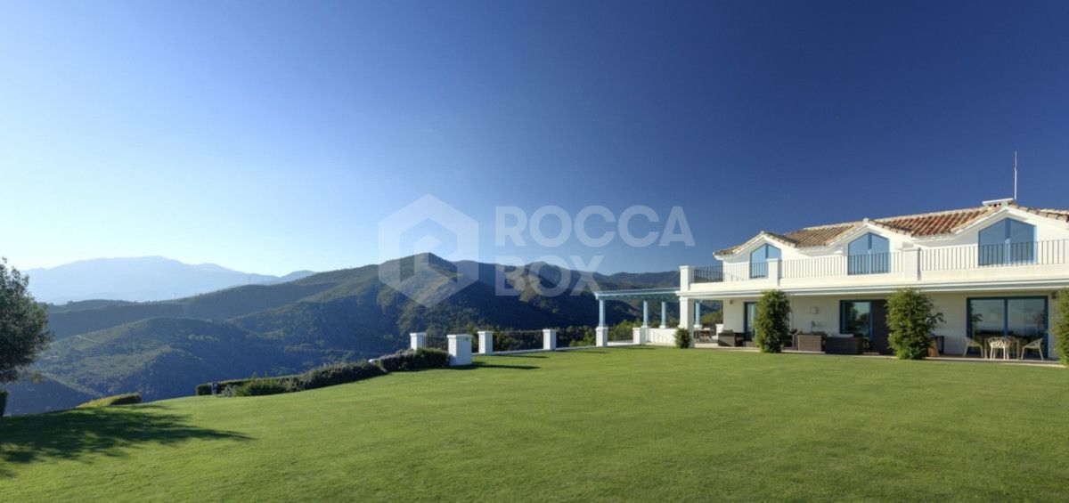Villa in Benahavis