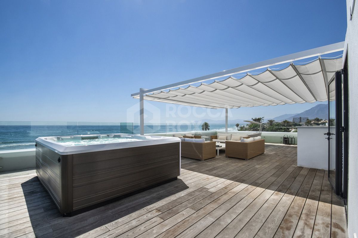 LUXURY FRONT LINE BEACH VILLA IN MARBELLA.