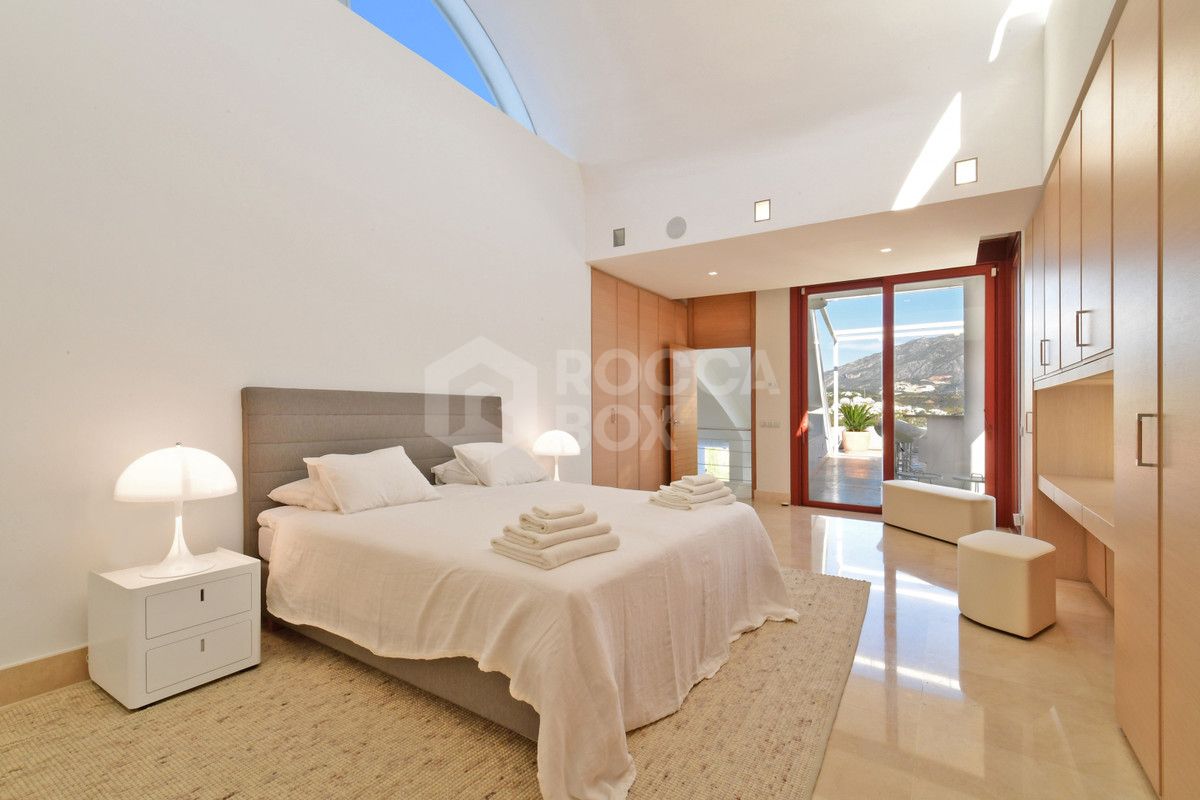 Villa in Nueva Andalucia, Marbella