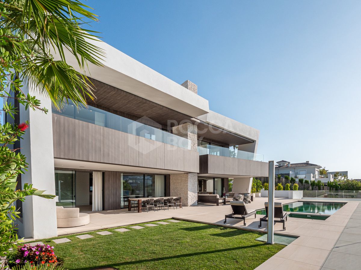 Villa in Nueva Andalucia, Marbella