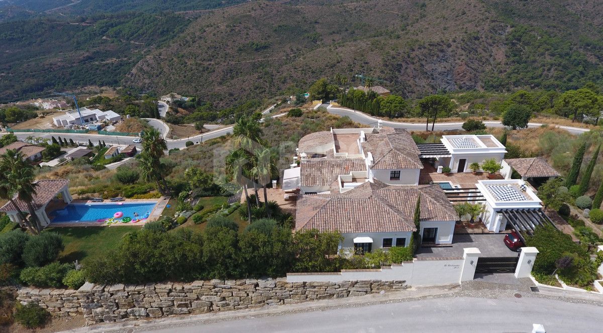 Villa in Benahavis