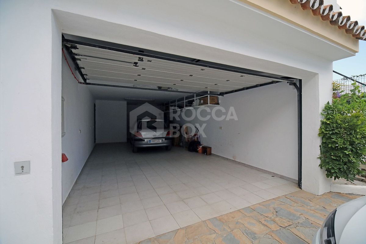 Villa in Estepona