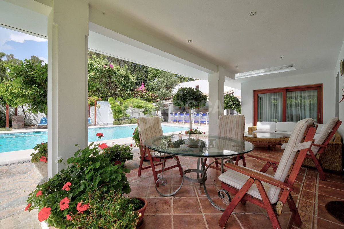Villa in Estepona