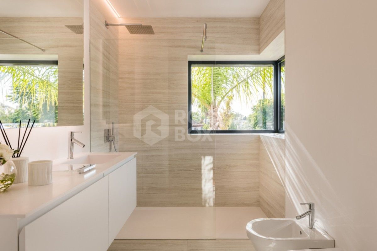 Villa in Estepona