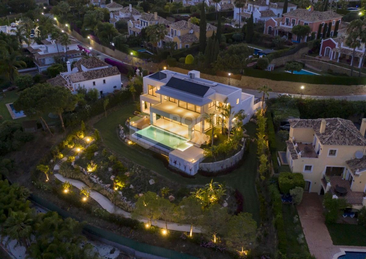 Villa in Estepona