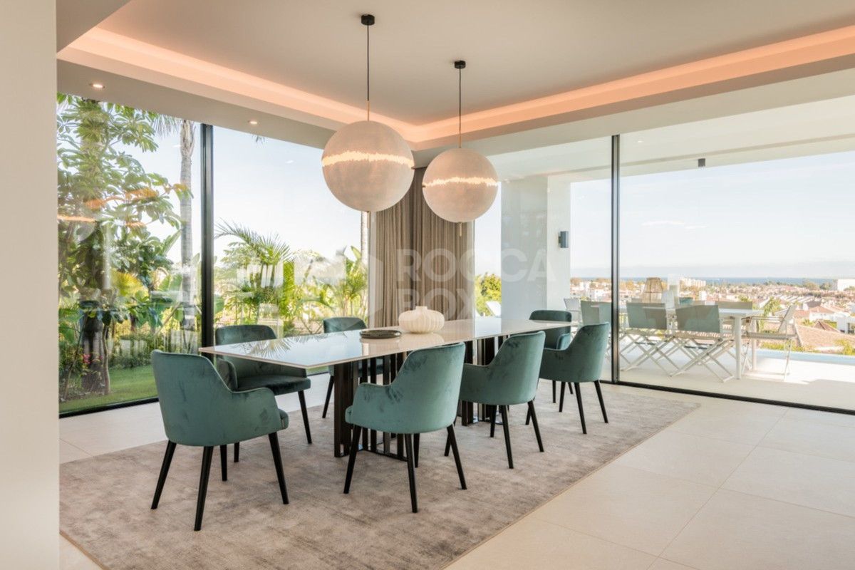 Villa in Estepona