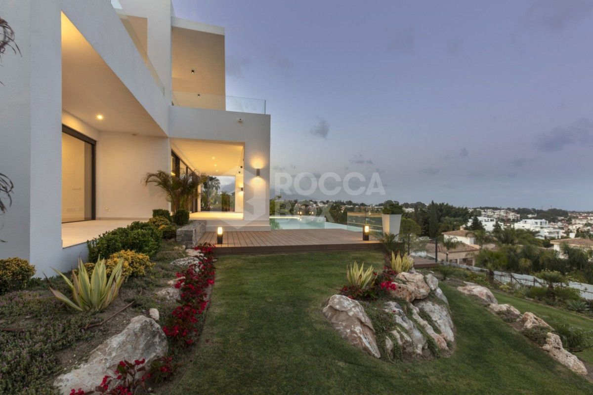 Villa in Estepona