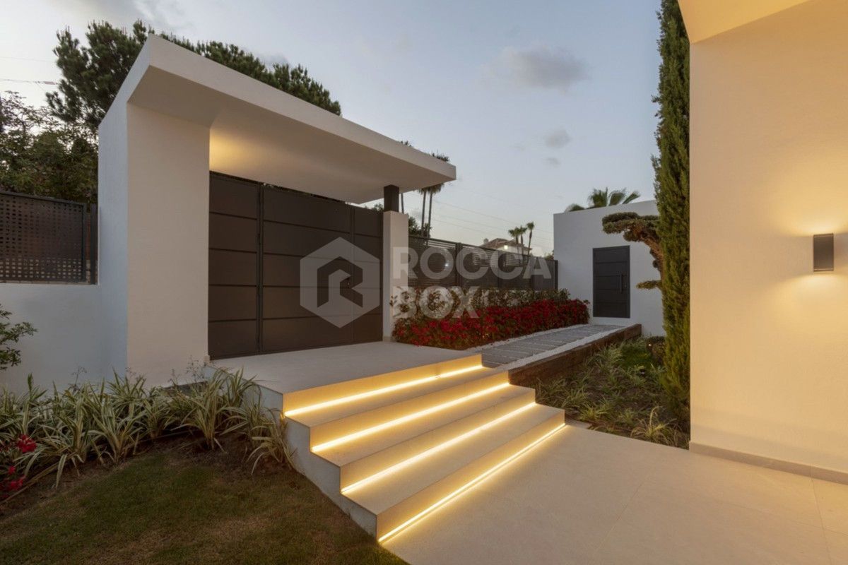 Villa in Estepona