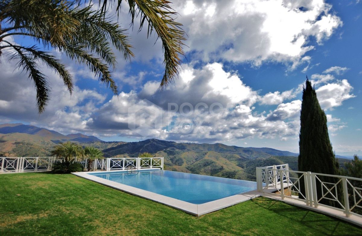 Villa in Marbella, Marbella