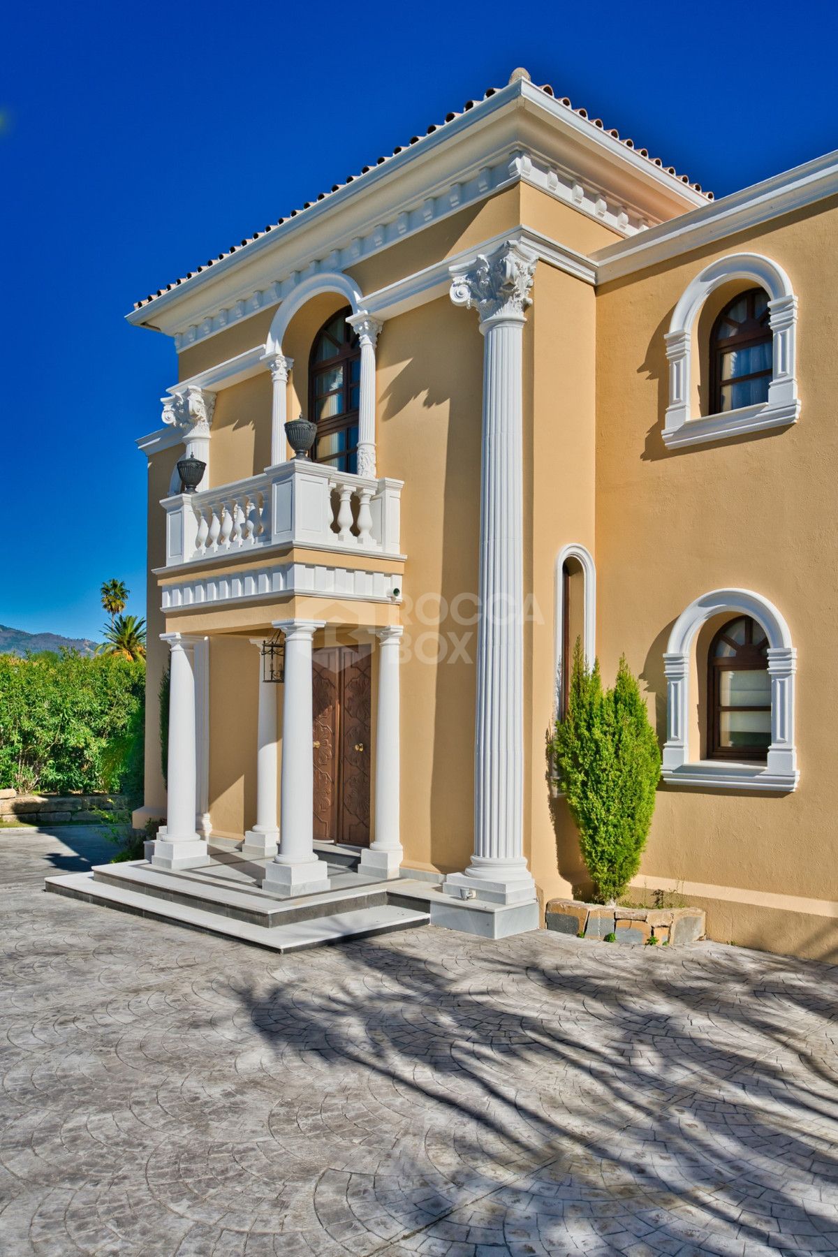 Villa in Estepona