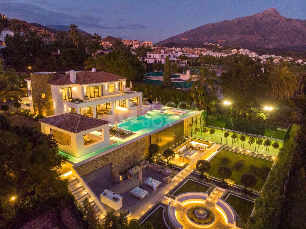 Exquisite Luxury Villa with Panoramic Sea Views in La Cerquilla, Nueva Andalucia, Marbella