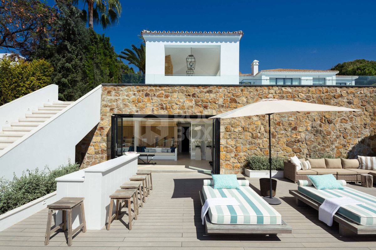 Exquisite Luxury Villa with Panoramic Sea Views in La Cerquilla, Nueva Andalucia, Marbella