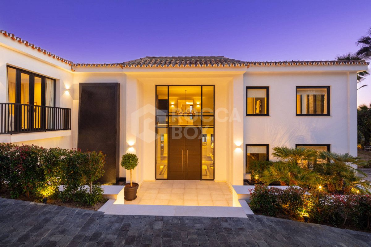 Exquisite Luxury Villa with Panoramic Sea Views in La Cerquilla, Nueva Andalucia, Marbella