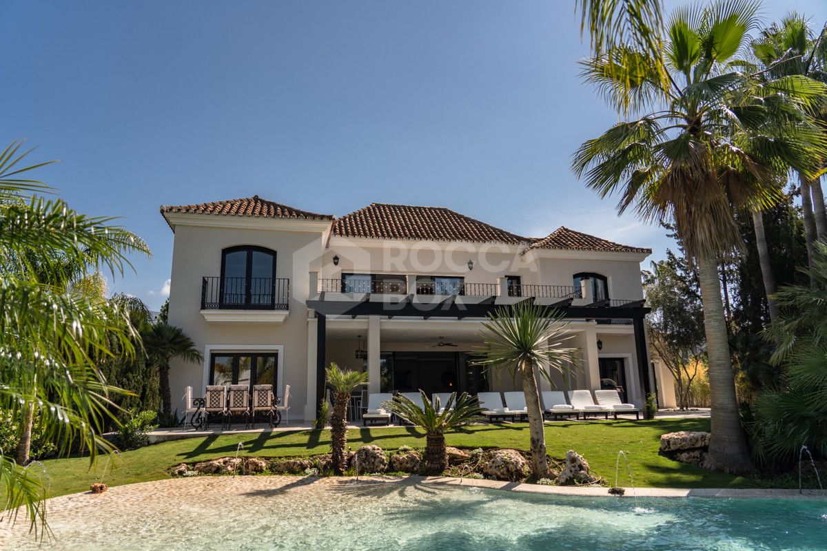 STUNNING 7 BEDROOM VILLA IN THE HEART OF NUEVA ANDALUCIA.