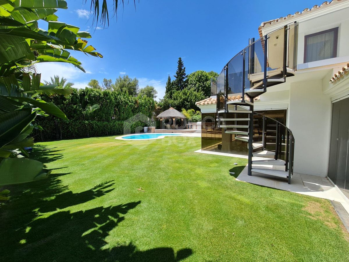 Villa in Marbella, Marbella