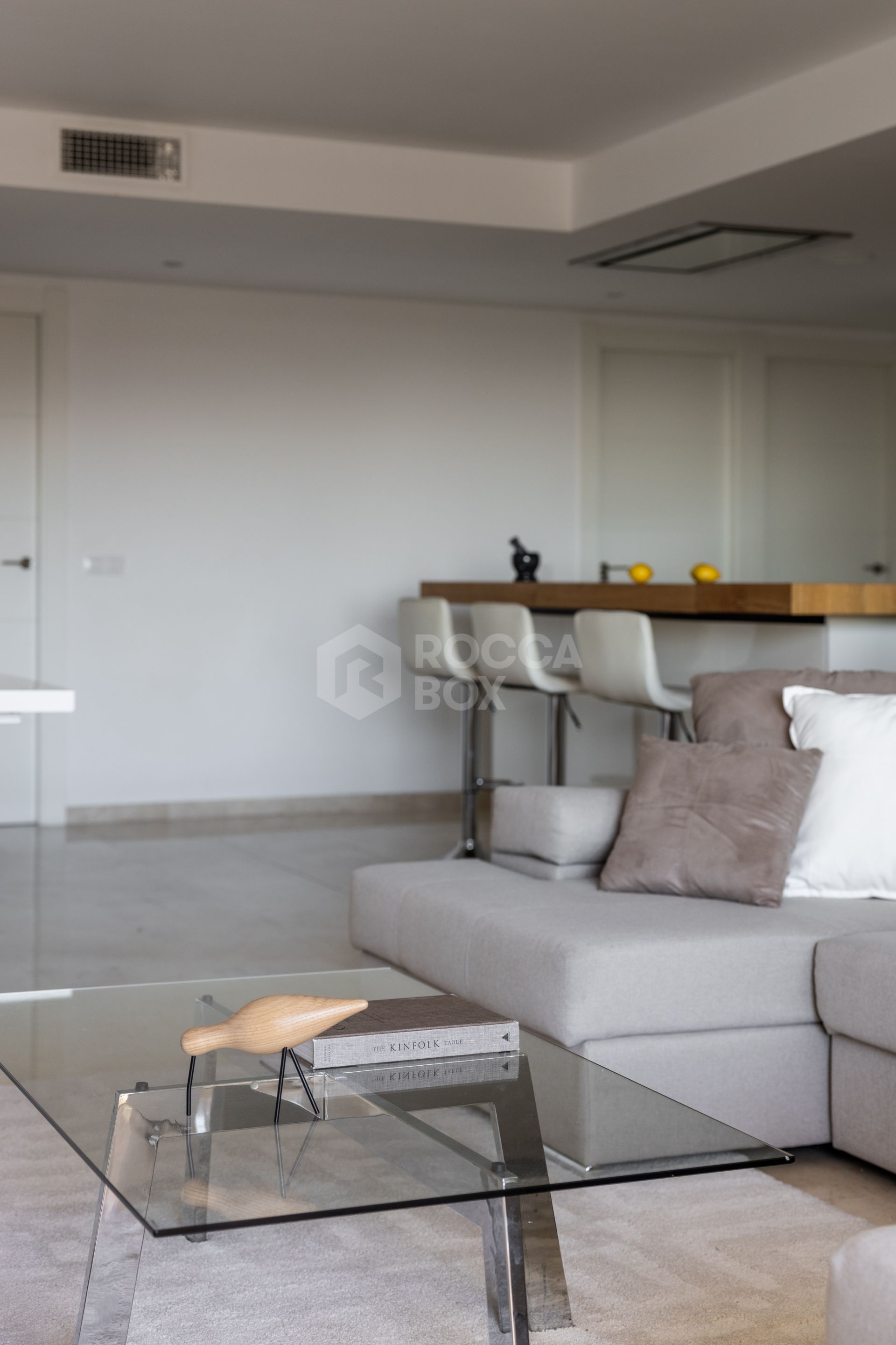 Sea views and walking distance to Puerto Banus!