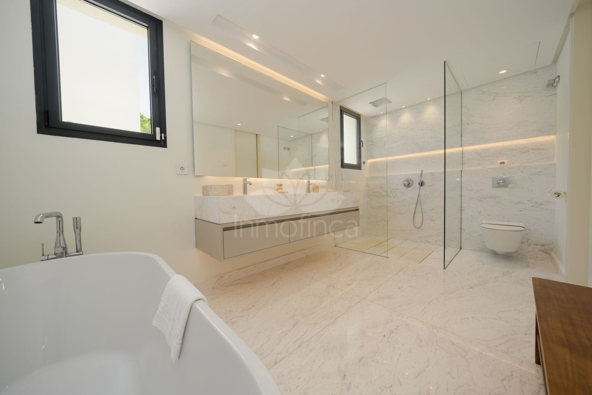 Villa in Marbesa, Marbella