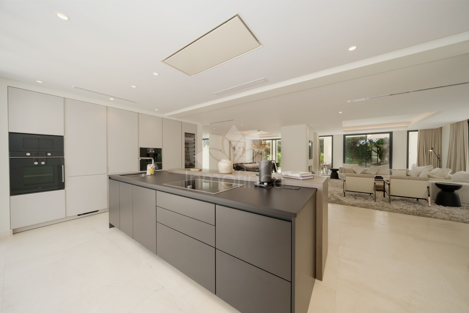 Villa in Marbesa, Marbella