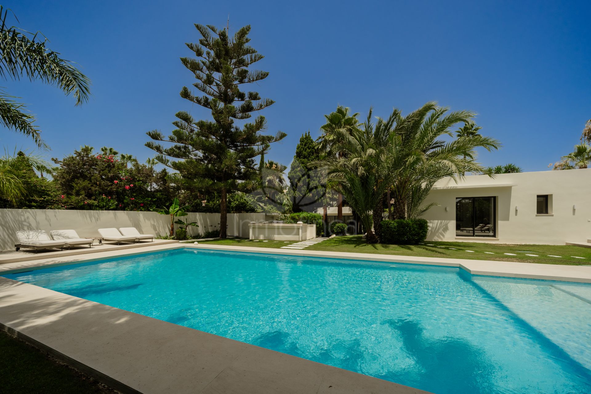 Villa in Marbesa, Marbella