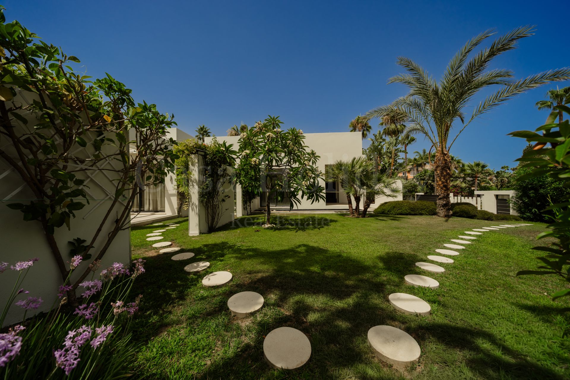 Villa en Marbesa, Marbella