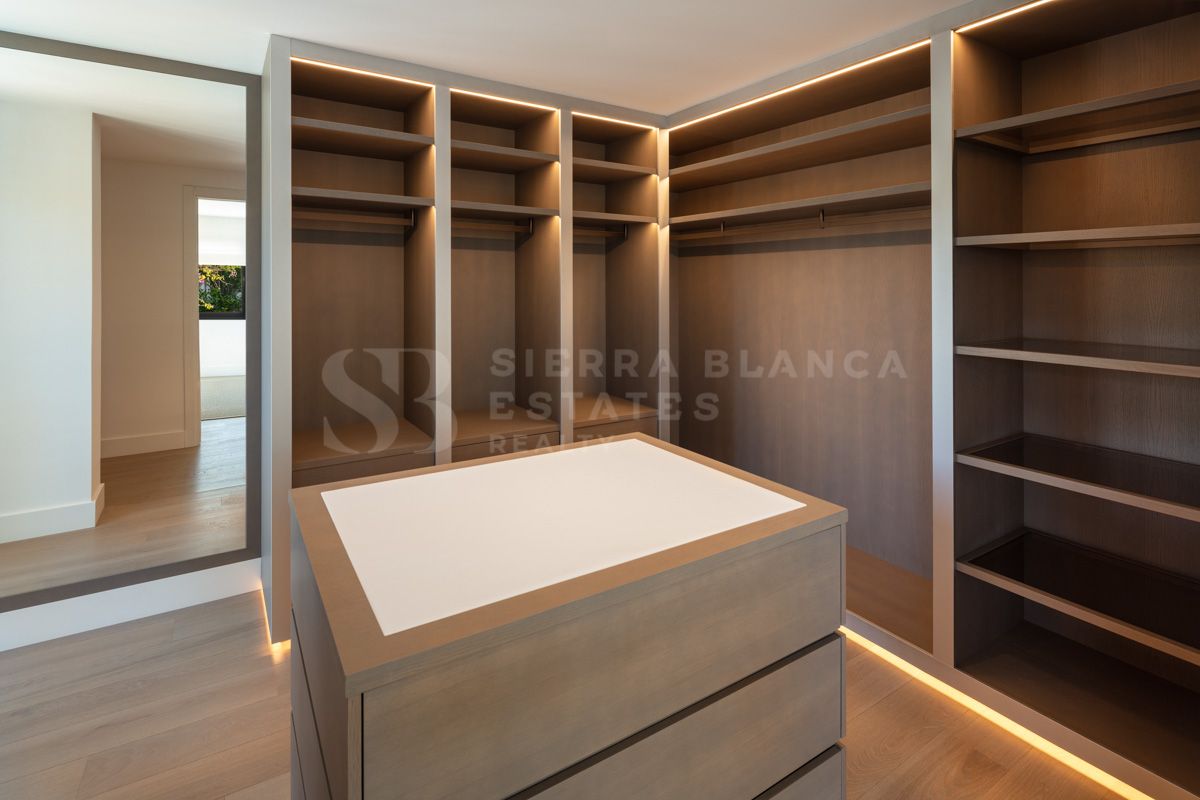 Charming Luxury Villa in Nueva Andalucia