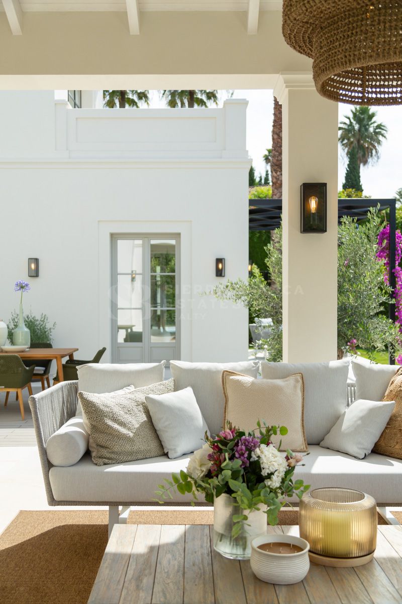 Villa élégante de style resort à Nagüeles