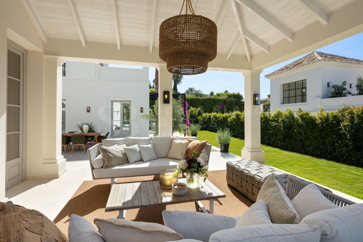 Villa élégante de style resort à Nagüeles