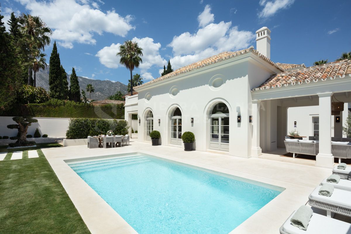 Villa élégante de style resort à Nagüeles
