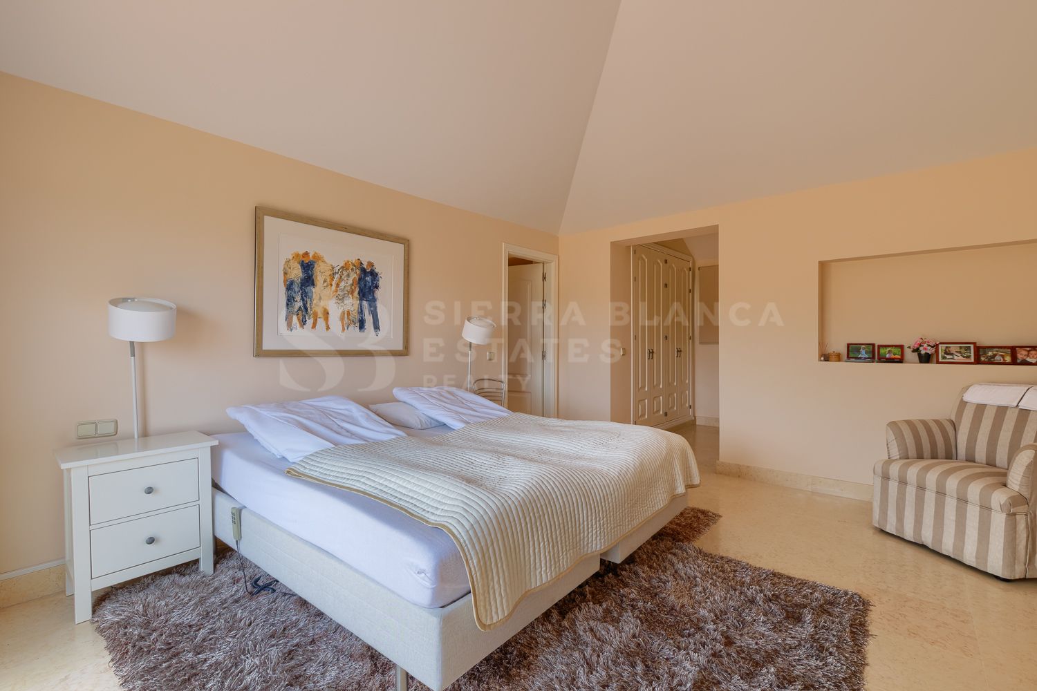 Magnificent Duplex Penthouse in Capanes del Golf