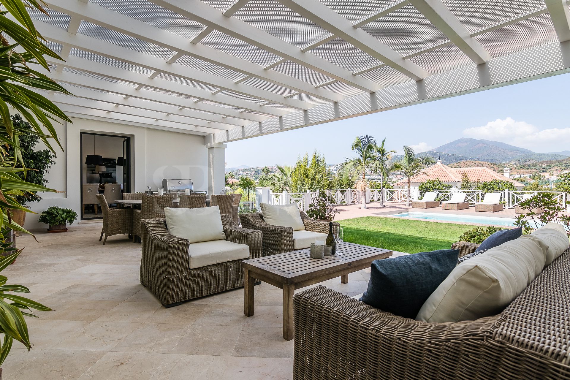 Espectacular Villa en Los Naranjos Golf, Nueva Andalucía