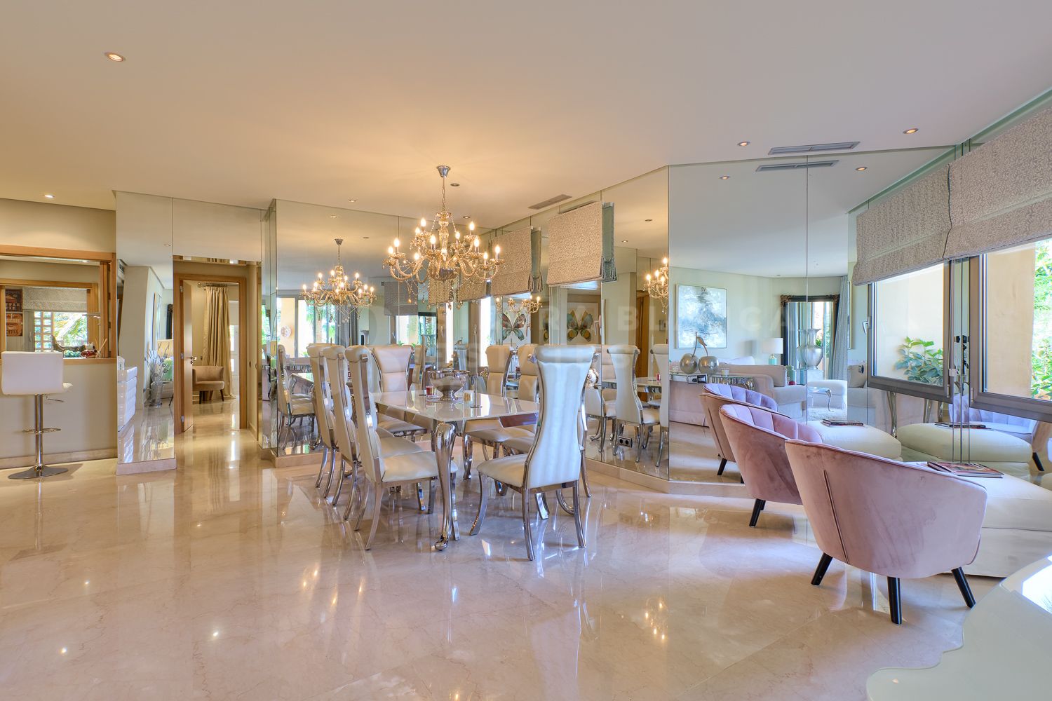 Elegant Apartment in Mansion Club