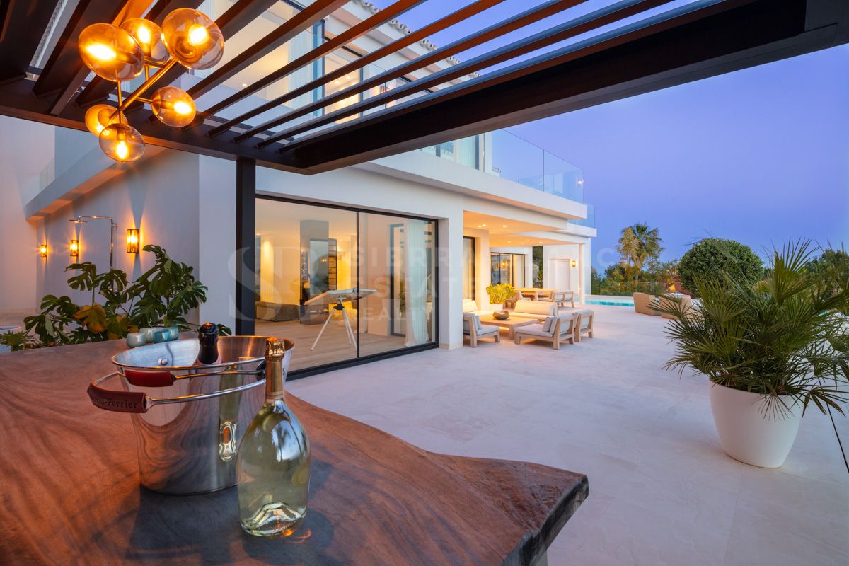 Villa avec Vue Spectaculaire Sur la Méditerranée et l'Afrique