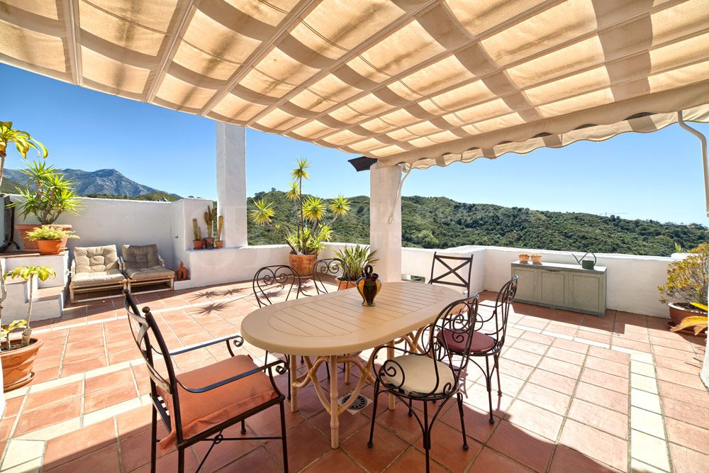 Superbe Penthouse en Première Ligne de Golf à La Quinta