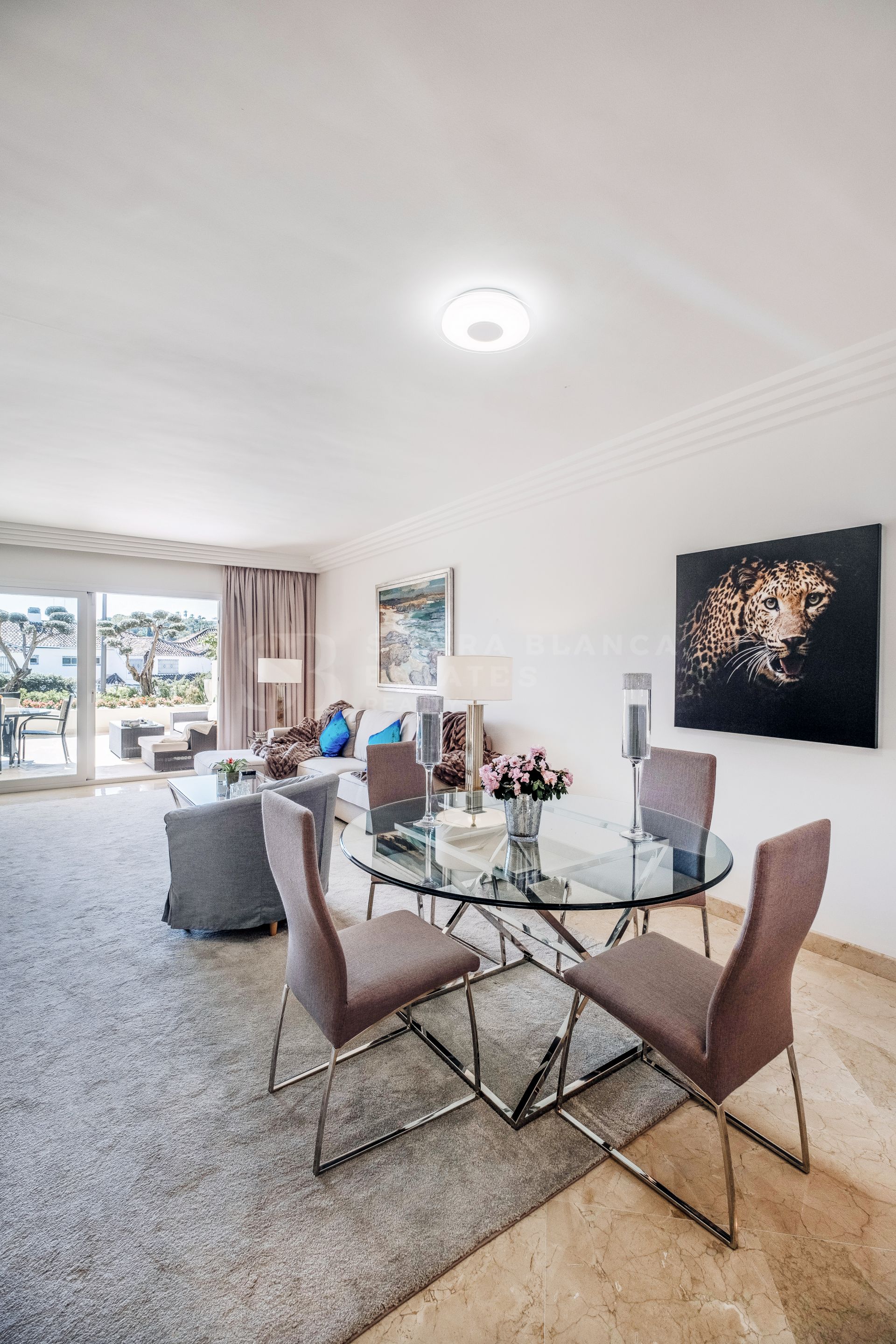 Appartement Exquis à Las Alamandas, Nueva Andalucia