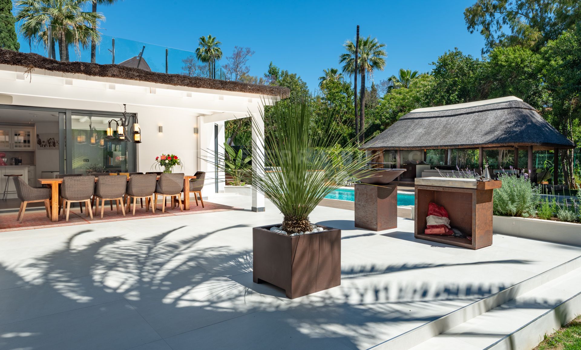 Gorgeous Modern Villa in Nueva Andalucia Golf Valley
