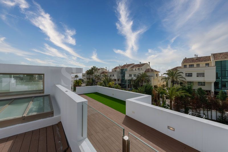Moderna Villa junto a la Playa