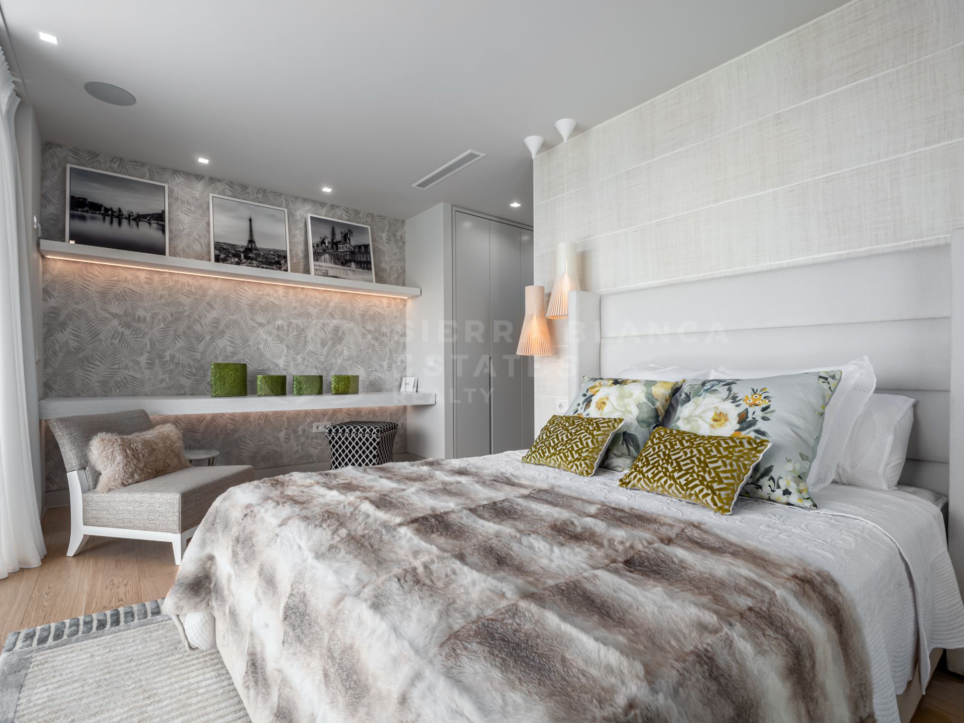 Newly Built Contemporary Villa in Nueva Andalucia