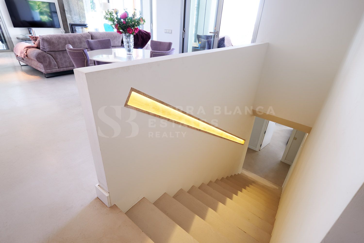 Encantadora villa moderna en Lomas de Nueva Andalucia