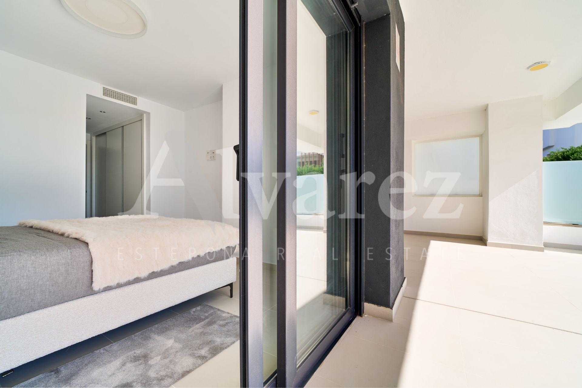 Apartamento Planta Baja en New Golden Mile, Estepona