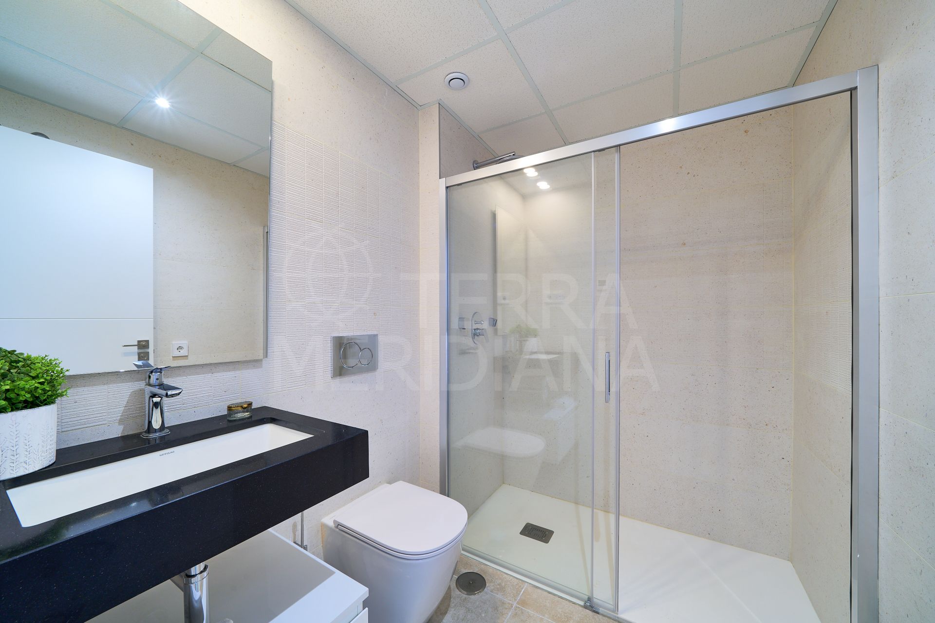 Ground Floor Apartment in Atalaya Golf, Estepona