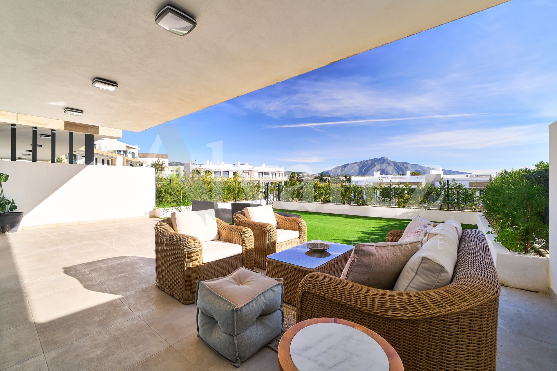 Ground Floor Apartment in Atalaya Golf, Estepona